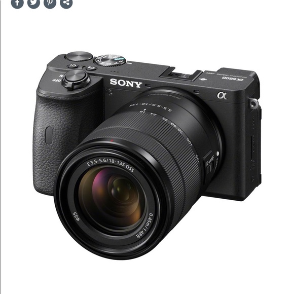 ❌❌***SOLD*** ❌❌ SONY ALPHA A6600 W/18-135MM LENS - Picture 1 of 3